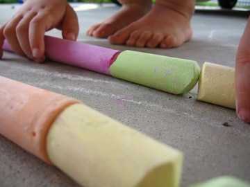 Chalk trains (Photo by Ben Kraal)